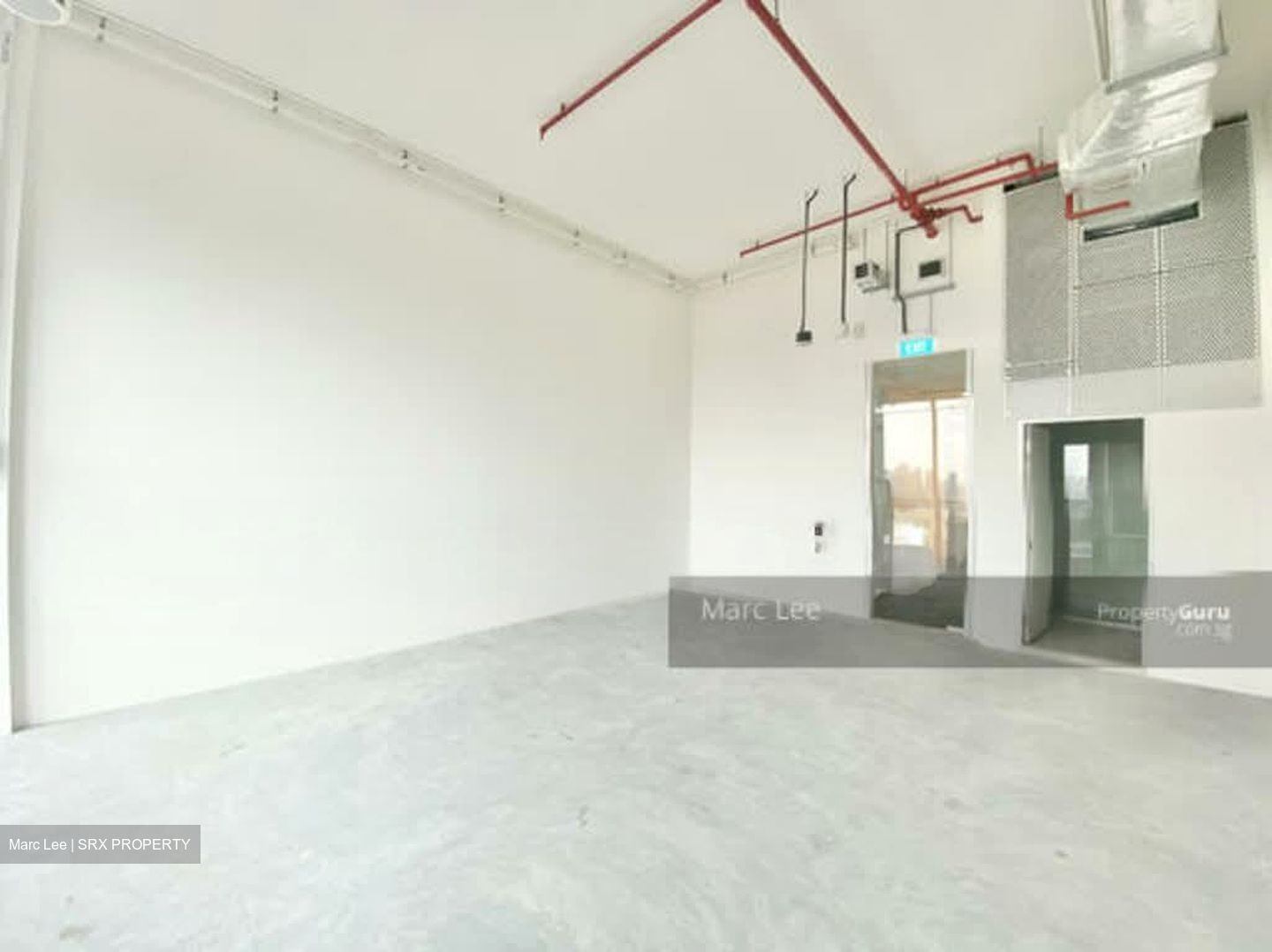 Centrium Square (D8), Office #576551321